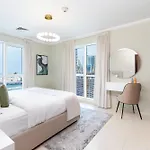 Bnbnova - 1Br - Panoramic Canal & Dubai Skyline View